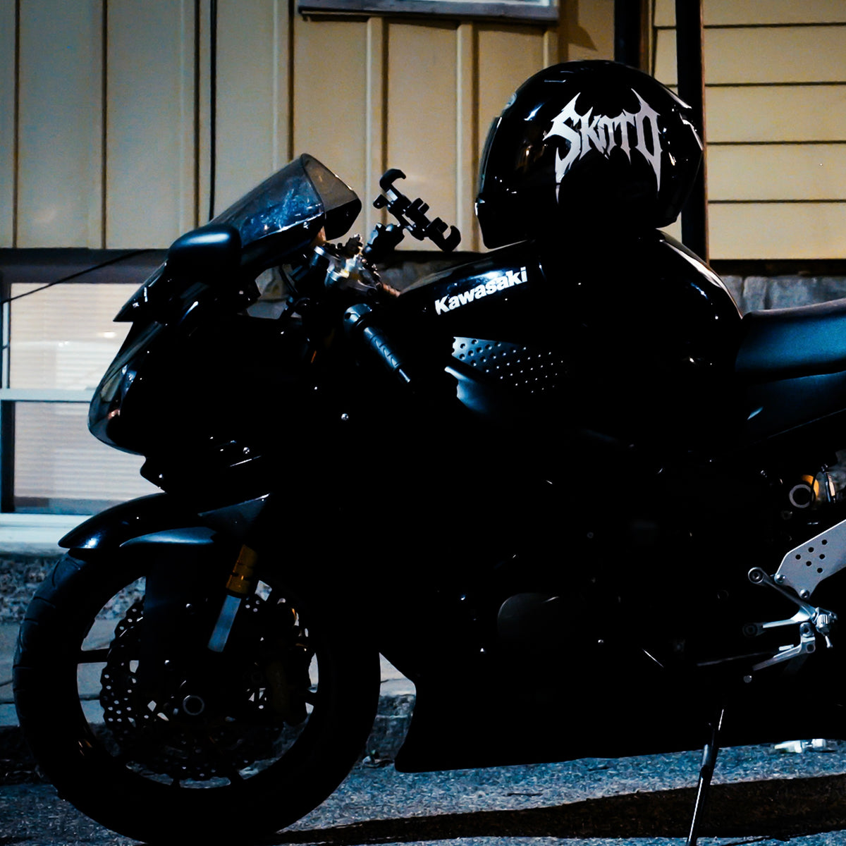 SKOTO DECAL
